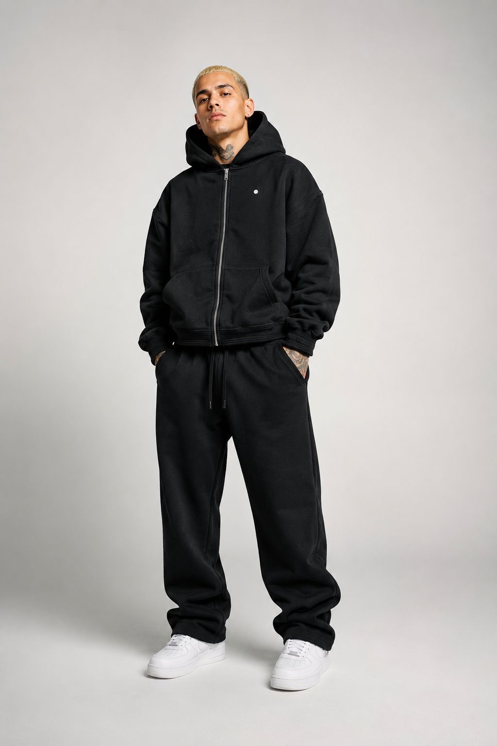 Conjunto moletom canguru preto