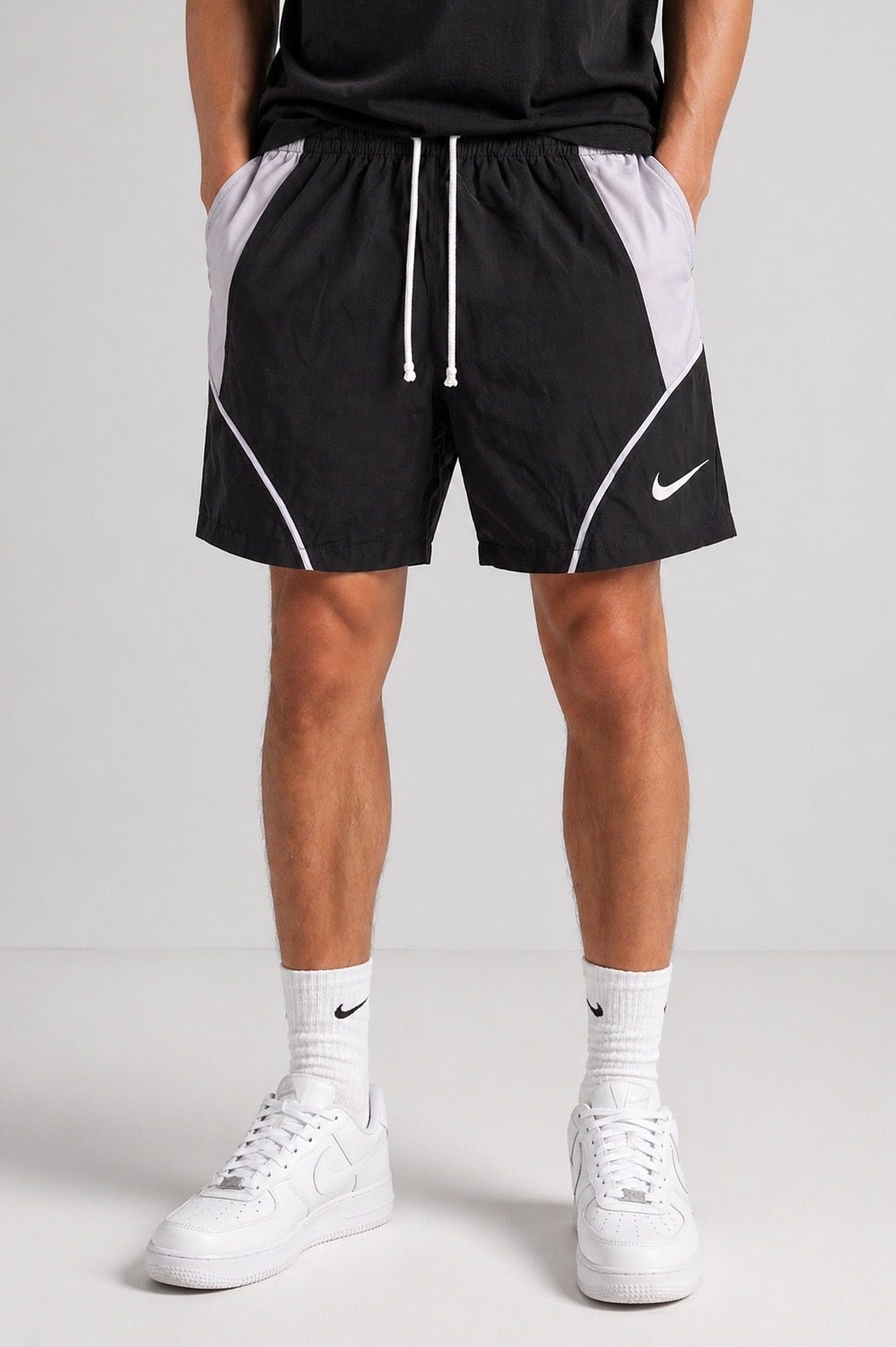 Short elastano Nike recorte preto  — foto 2